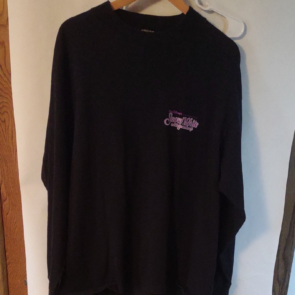 Vintage Disney Black Long Sleeve Snow White And The 7 Dwarf Sweatshirt Shirt